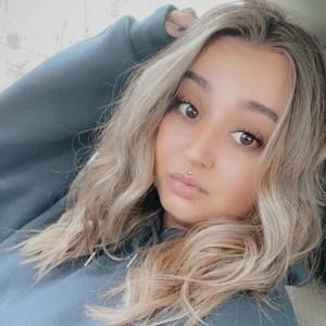 Meet your Posher, Lissa